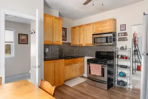 2BR Apartment Near Downtown with Workspace - Snapd - Image 3