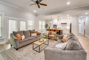 < 1 Mi to Lake Catherine: Home in Gated Community! - Image 4