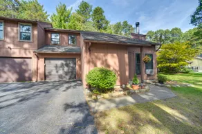 11 Miles to Saratoga Race Course: Upstate Retreat! - Image 3