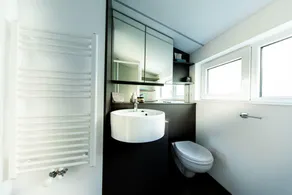 Panorama Cottage 4 | EuroParcs Marina Beach - Image 5