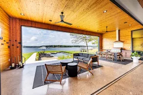 Sinclair Serene Getaway - Image 4