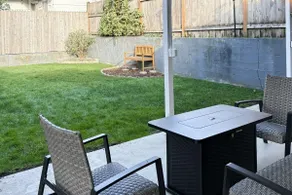 Charming 2BR | W/D | Wifi | Near Ferry - Image 5