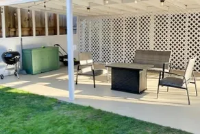 Charming 2BR | W/D | Wifi | Near Ferry - Image 4