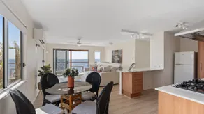 'Tranquil Beachfront Retreat' - Image 4