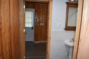 Tannersville Village on SawMill Creek Room #8- 2 Q - Image 4