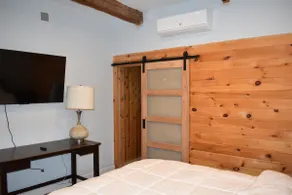 Tannersville Village on SawMill Creek Room #8- 2 Q - Image 2