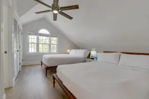 Duval Delight | Recently Remodeled Condo on Duval! - Image 2