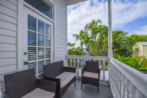 Duval Delight | Recently Remodeled Condo on Duval! - Image 3
