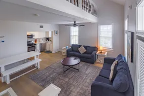 Duval Delight | Recently Remodeled Condo on Duval! - Image 4