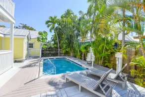 Chagall’s Corner | Newly Remodeled! - Image 4