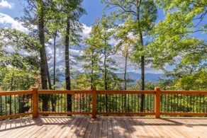 Summit View Lodge - Image 4