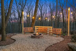 Hot tub/firepit/fireplace/grill/pool table/lake/EV - Image 3