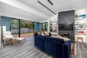 Charming Ainslie Retreat with Garden & City Access - Image 3