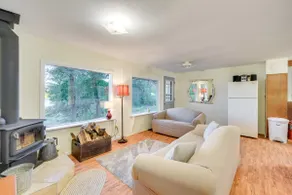 Secluded Lakefront Gem on 300 Acres in Webster - Image 5