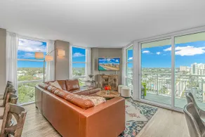Lavish 3 Bedroom! Ocean Views! Seaside 1101 - Image 3