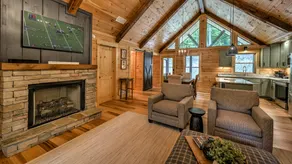 The Retreat at Laurel Creek- Screened Porch, Hot Tub, Outdoor Fireplace - Image 4