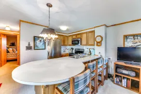 Located in Snowshoe Resort: Townhome w/ Deck! - Image 2