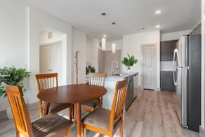 Beautiful 2BD/2BA Next to Airport 0322 - Image 5