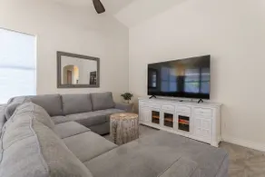 Great Location! Business/Pleasure, Dog Friendly! - Image 3