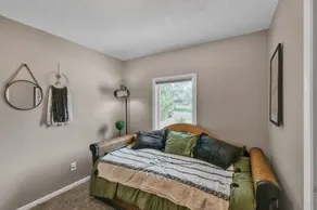 Peaceful Retreat with Hot Tub Kid and Dog Friendly - Image 5
