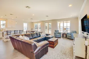 Walk to Beach: Oceanfront Home w/ Outdoor Kitchen - Image 3