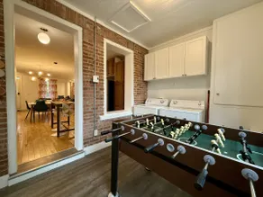 Great apartment with parking in Limoilou - Image 5