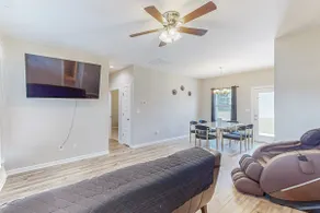 Remote-Work Ready! 'Serenity House' in Goldsboro - Image 5