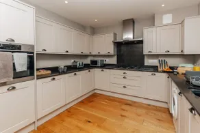 Nixey Cottage - Image 5