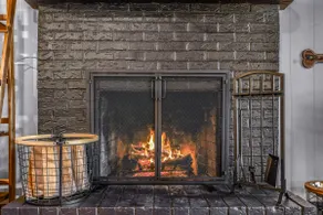 Firefly Lookout: Pet Friendly, Free Attraction Tickets, Hot Tub & Fireplace - Image 5