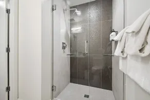Elegant 1BR | City Views | LoHi | Dog-Friendly - Image 4