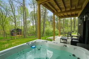 The Benison | Hot Tub, Pickleball, Kids Playhouse - Image 3