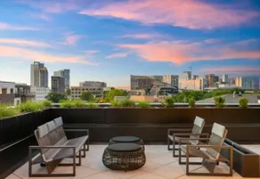 Chic Music Row - Pool, Rooftop Deck w/ View, Gym - Image 4