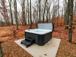 Ananda | Hocking Hills, Luxury 2BR Cabin, Hot Tub - Image 2