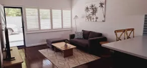 Inviting Stay in Rockingham City Centre - Image 3