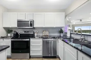 Emerald Bay Oasis Sleeps 6! - Image 3