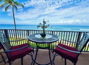 1BR Oceanfront Corner | Wraparound Lanai + A/C - Image 2