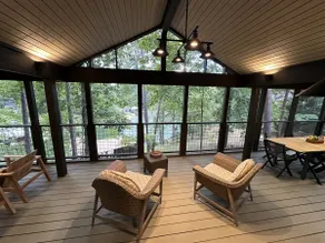 Treehouse at Lake Tuscaloosa, 15 min from U of A - Image 3