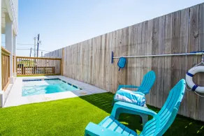 Beachway #3 Private Balcony / Pet Friendly - Image 2