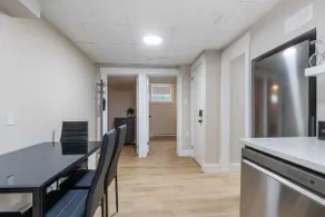 The Urban Nest - Full Kitchen, SmartTV, Wifi - Image 3