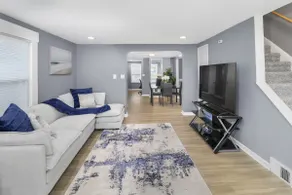 Large 3BR - 5 Min to I-X Center & CLE Airport - Image 2