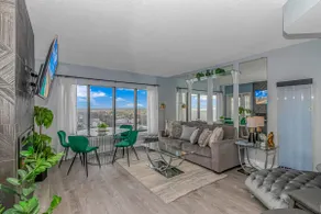 Upscale Luxury Apartment~Palace Resort 2109~ - Image 3