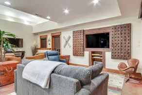 Scenic Getaway w/ Fire Pit & Grill in Columbia! - Image 3