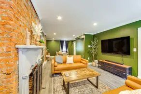 1 Mi to Dtwn: Walkable Gem in Pittsburgh - Image 4