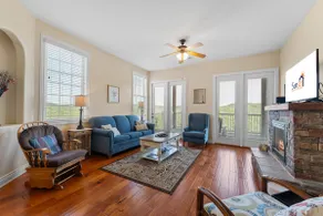 Cr-ff3 -mountain Breeze 2 Bedroom Home - Image 3