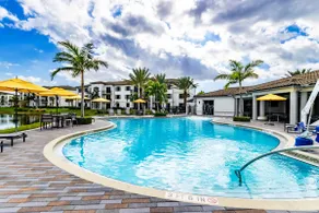 Fort Myers 2BR Condo | Pool + BBQ + Gym - Image 2
