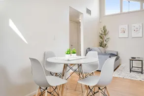 Cozy 2BR Norton Ave Summer Stay | Steps to UofA - Image 2