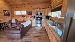 Romantic Getaway! Hot Tub & Mountain Views, King Bed - Image 5