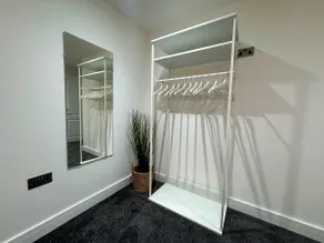 Weekly Offer 2Bed 2Bath Self CheckIn Wifi Car Park - Image 5
