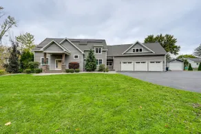 Steps From Oneida Lake: Spacious Gem w/ Game Room! - Image 5