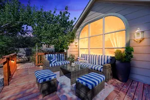 Artist Retreat at Cypress Creek - Hotub - Sleeps 9 - Image 2